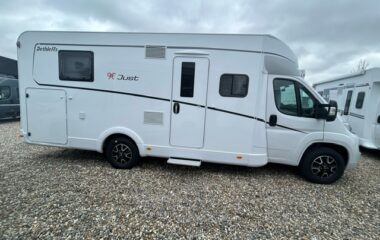 DETHLEFFS JUST T 7052 DBL